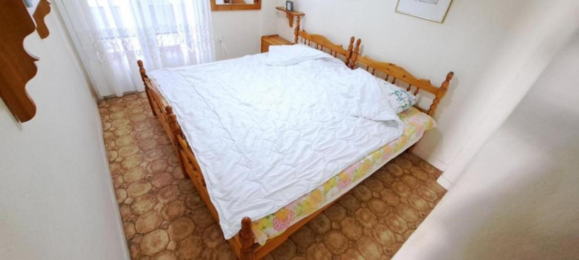 Pinna #95 Traditional Greek * Nea Plagia